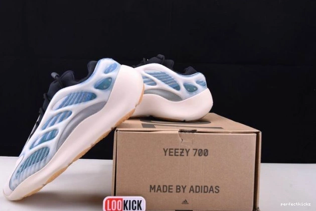 ADIDAS GY0260 YEEZY 700 V3 0724